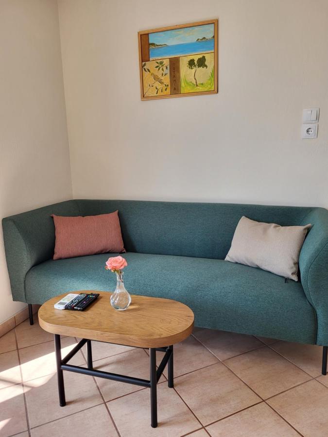 Ioannis Houses - Gemuetliches Ferienhaus Im Olivenhain Skala Potamia  Bagian luar foto