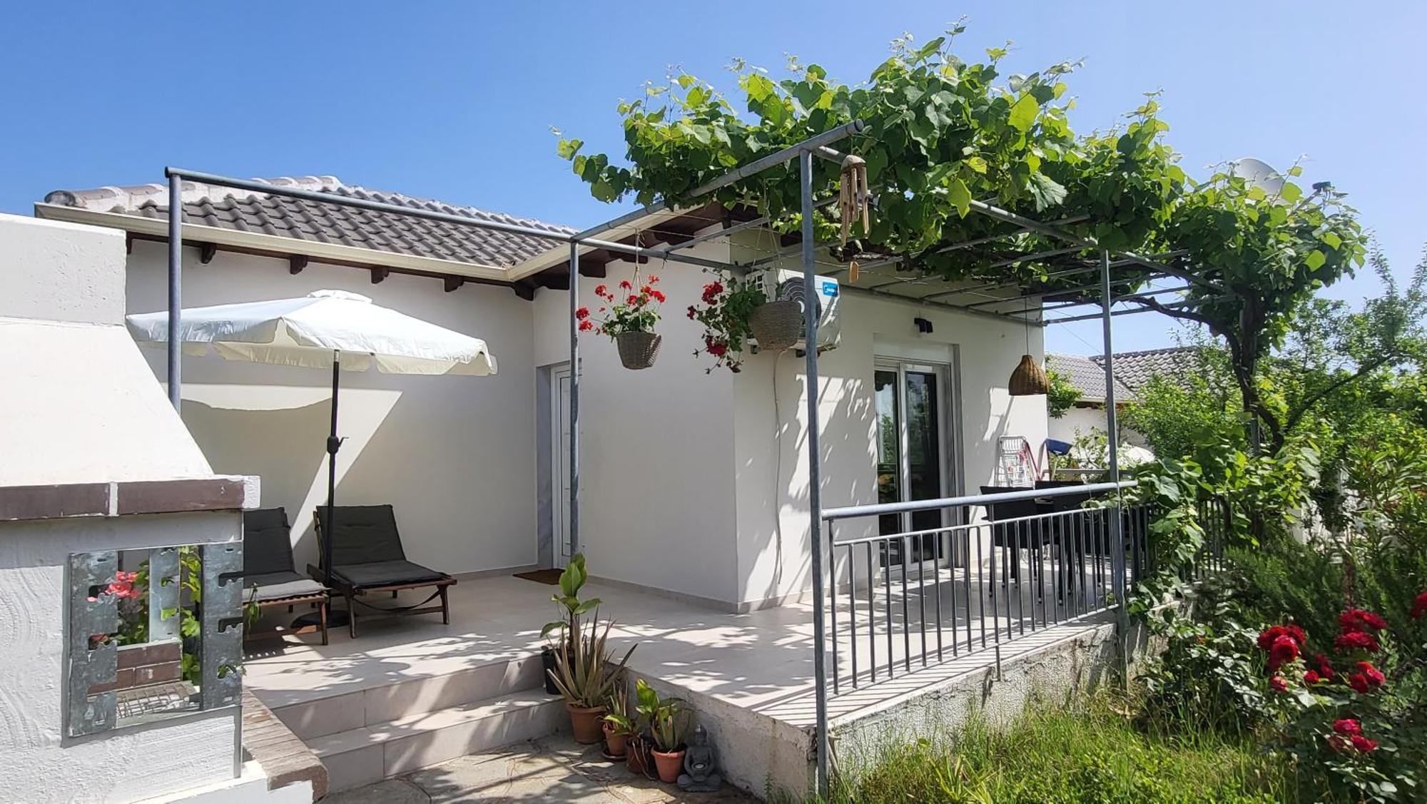Ioannis Houses - Gemuetliches Ferienhaus Im Olivenhain Skala Potamia  Ruang foto